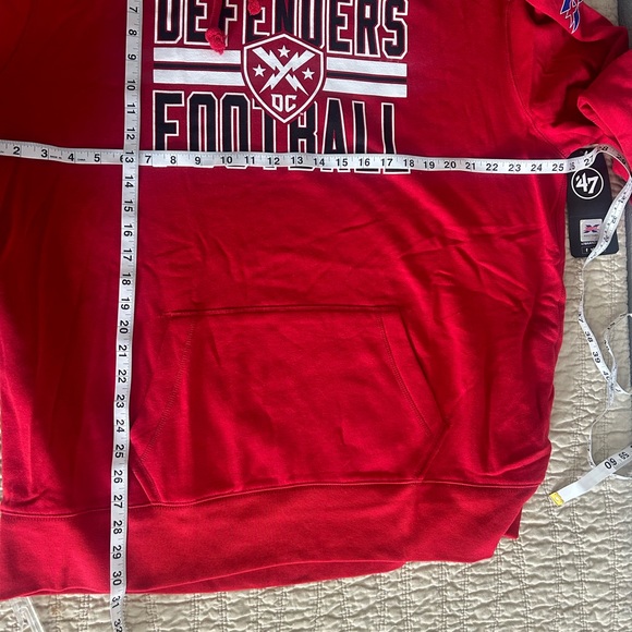 XFL DC Defenders Red Kangaroo Pocket Sweatshirt Hoodie NWT Size XXL - Picture 4 of 9